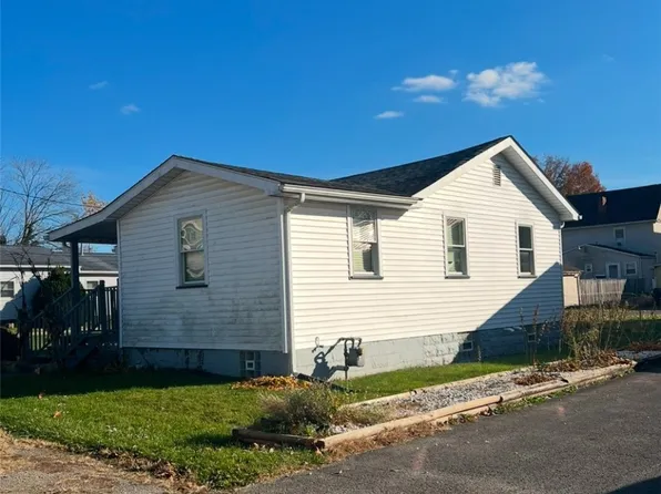 1012 Loraine Ave, New Castle, PA 16101