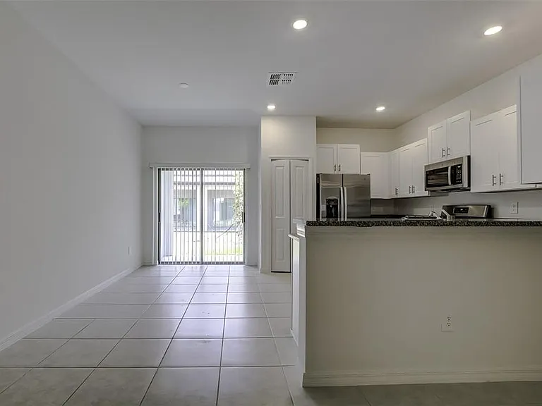 8240 Corner Pine Way — Photo 14