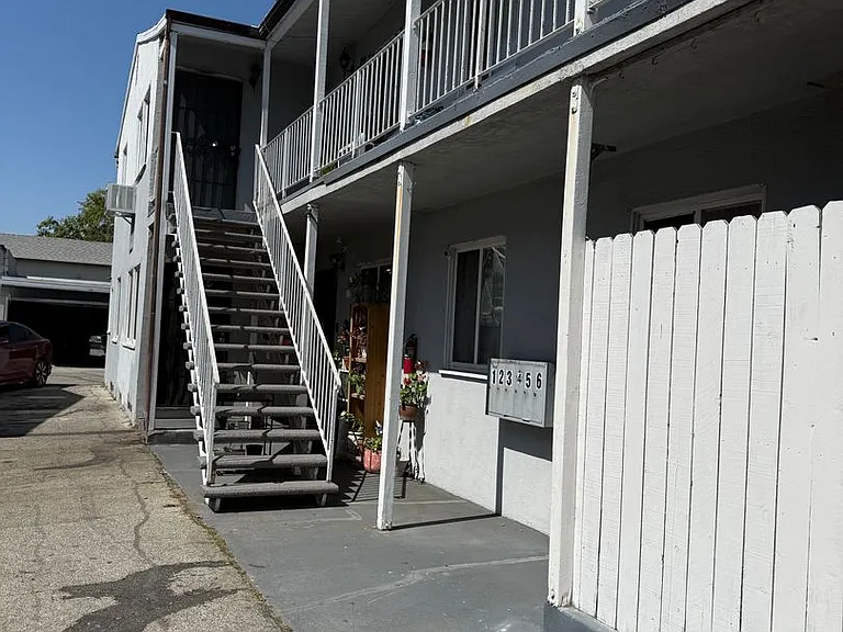 12801 Vanowen St — Photo 1
