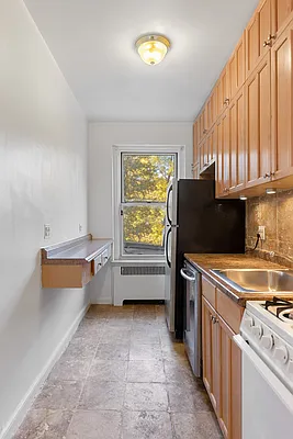 Sold by Compass | media 13