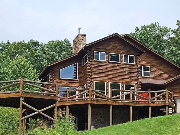 32917 Grapevine Trl, McClure, IL 62957