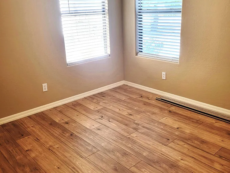 809 W Desert Valley Dr — Photo 12