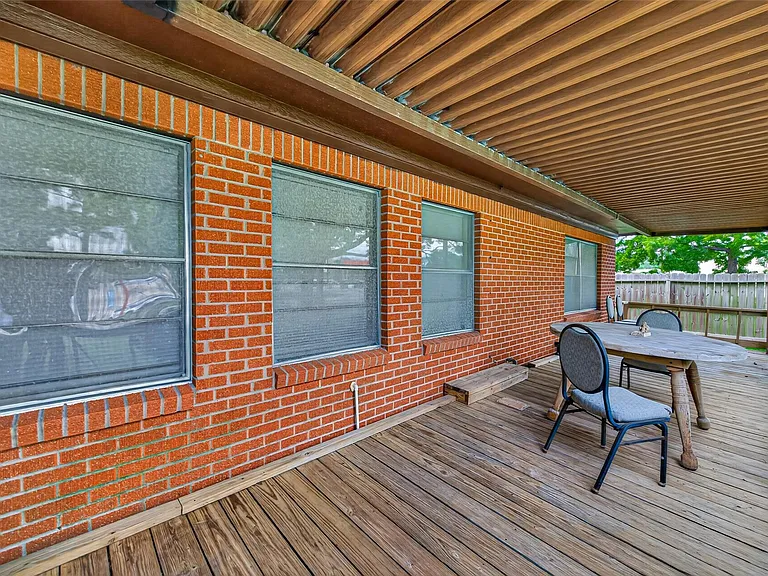4019 Beatrice Ave — Photo 6
