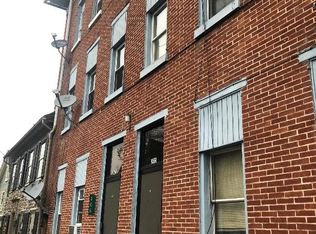 305 Main St #E, Oley, PA 19547