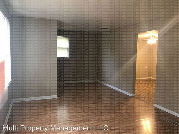 3rd image of 11 Arcadia Dr