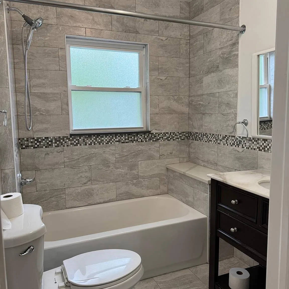 3 bed, 2.5 bath, 2098 sqft, $5,500 — Photo 4