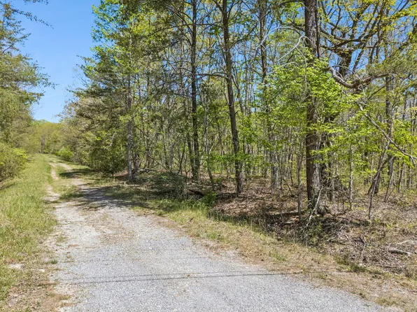 192 Albemarle Ln, Crossville, TN 38558