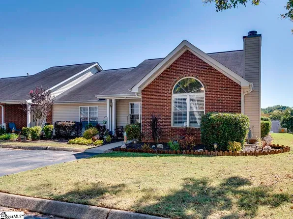 306 Woodruff Park Ln, Simpsonville, SC 29681