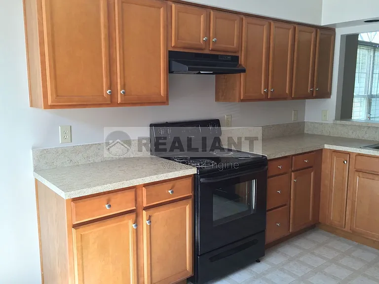 1217 Morning Side Dr — Photo 17