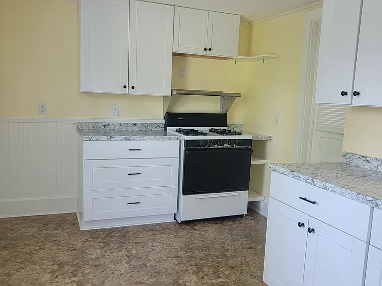 20 E Courtney St #2 — Photo 2