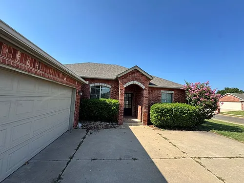 315 Butterfield Trl Photo 1 315 Butterfield Trl Photo 1