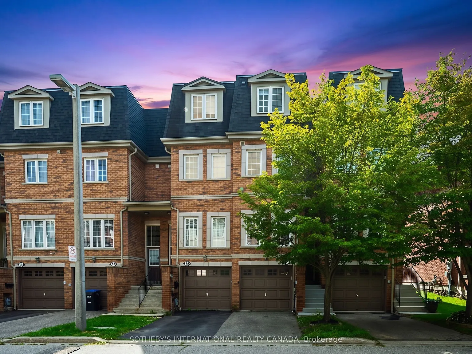 4 bed, $3,400 — Photo 1