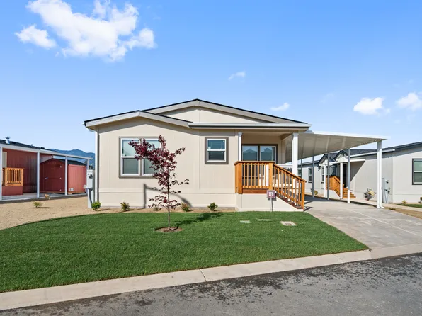 300 Luman Rd Unit 178, Phoenix, OR 97535