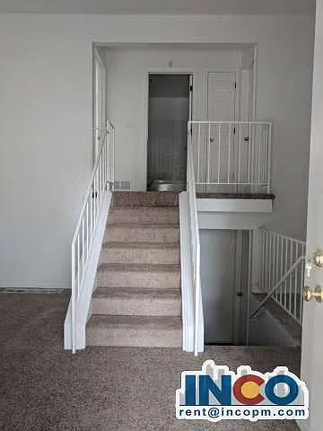 14800 E 43rd Ave — Photo 3