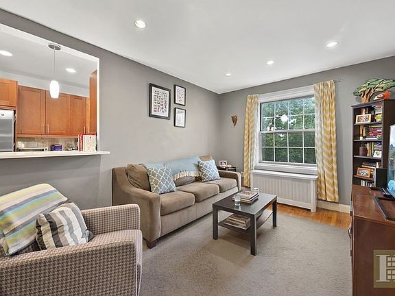 2nd image of 5136 30th Ave #5D