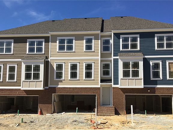 2nd image of 4516 Hobble Circle 4g Gln