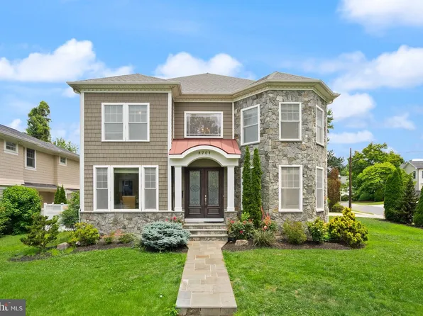 8701 Bradmoor Dr, Bethesda, MD 20817