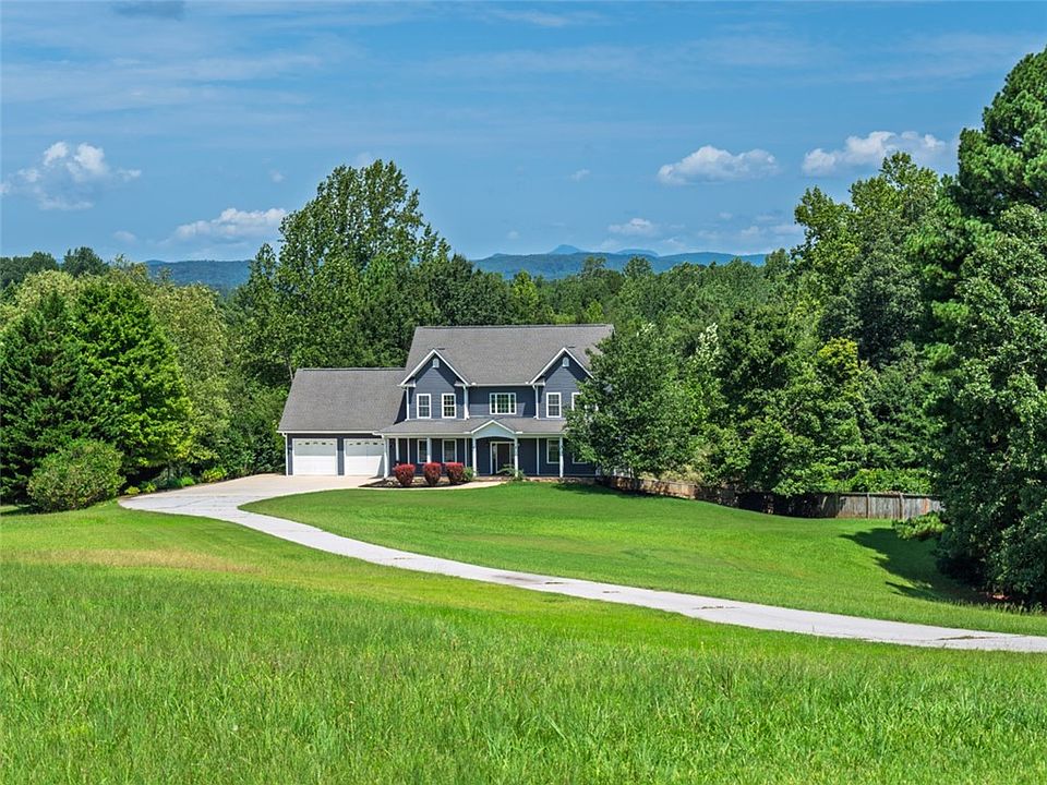 1st image of 221 Heavenview Dr