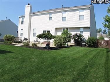 2nd image of 3526 Beaumont Dr