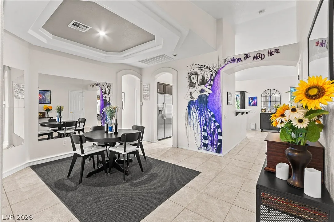 3 bed, 2.0 bath, 1760 sqft, $2,750 — Photo 4