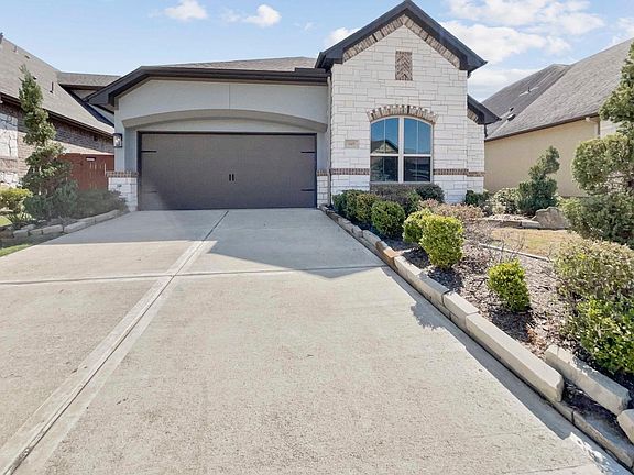 4th image of 11418 Finavon Ln