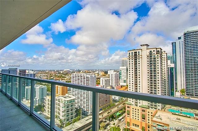 1st image of 1111 SW 1st Ave APT 3023-N
