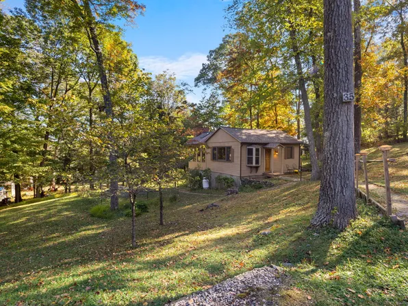 35 Candle Hill Road, New Fairfield, CT 06812