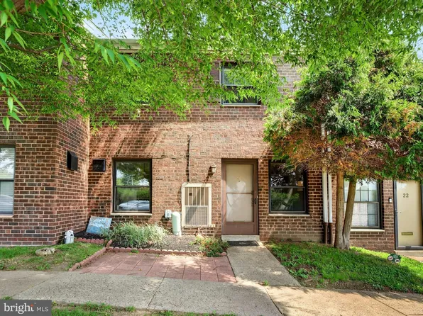 7015 Ridge Ave APT 21, Philadelphia, PA 19128