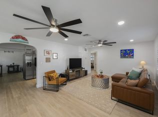 702 Gray St S, Gulfport, FL 33707