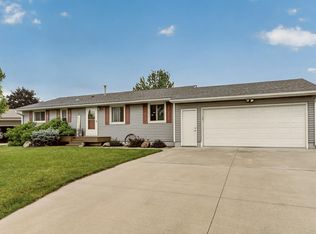 811 3rd Ave SE, Stewartville, MN 55976