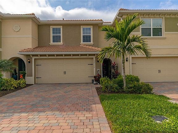 4th image of 12117 Mahogany Cove St
