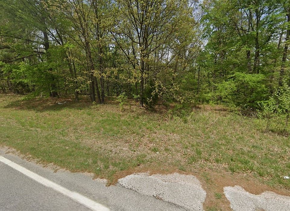 2nd image of 5 E Lancashire Blvd