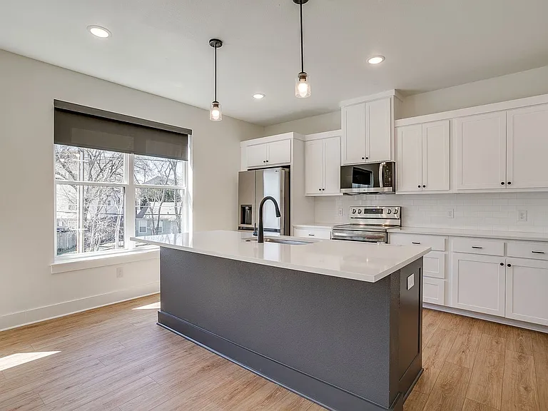 2320 Benbrook Blvd — Photo 25