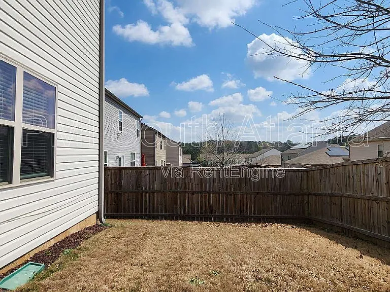 4040 Alveston Dr — Photo 16