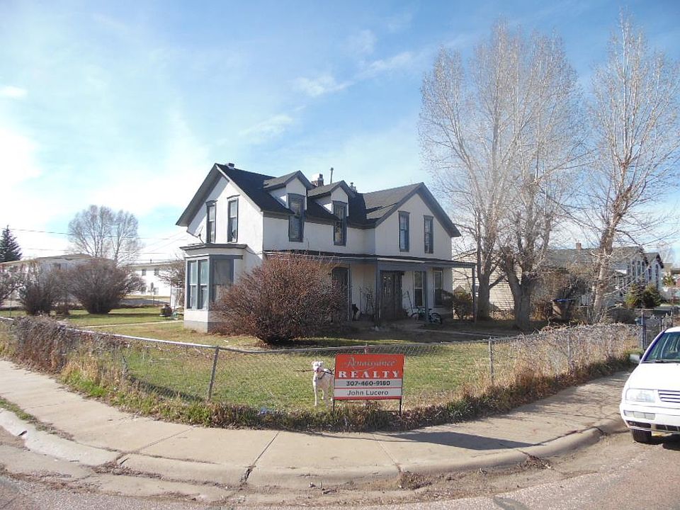 1st image of 1654 N 7th St