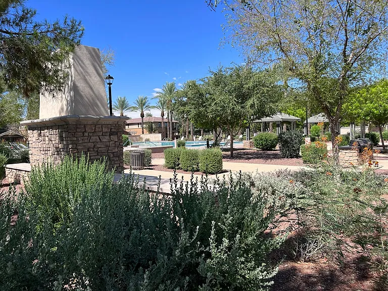 1046 S Annie Ln — Photo 61