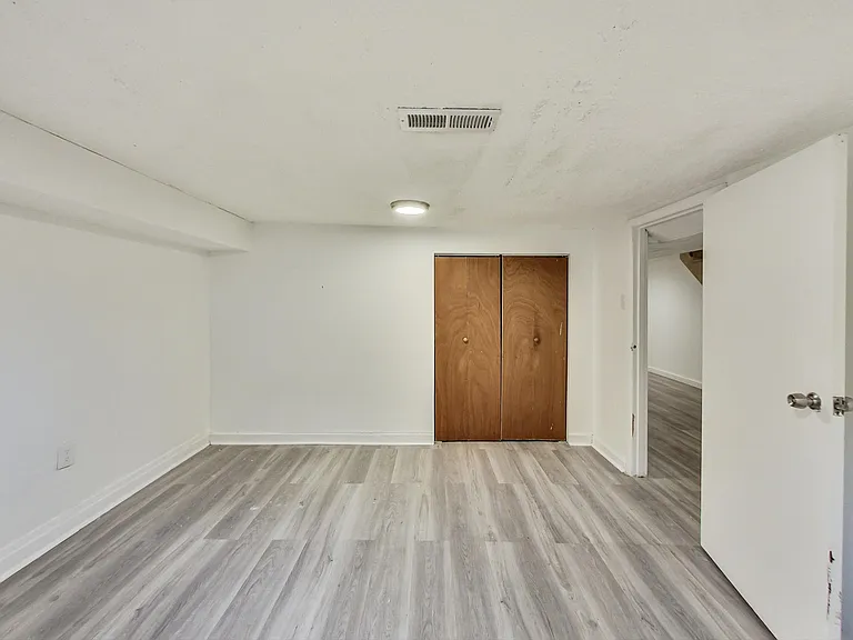 3554 N Wilton Ave #1 — Photo 29