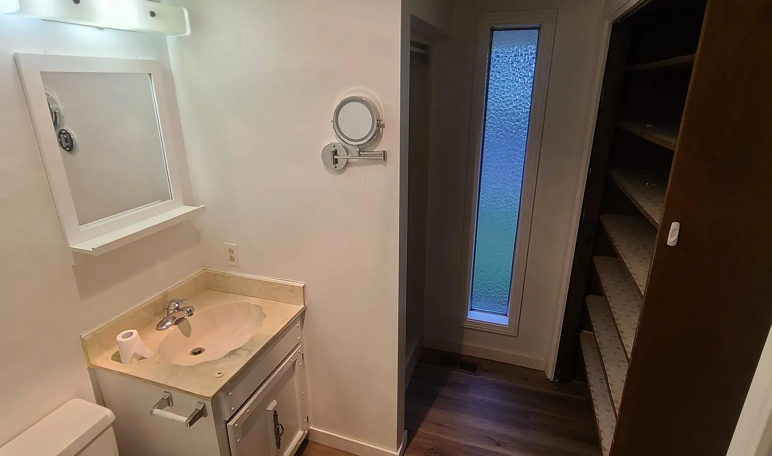 3 bed, 1303 sqft, $2,300 — Photo 3