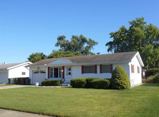 5030 Scenic Dr, South Bend, IN