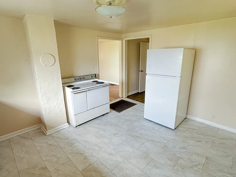 9121 Chapman Hwy — Photo 4