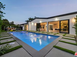 5301 Crebs Ave #1-2, Tarzana, CA 91356