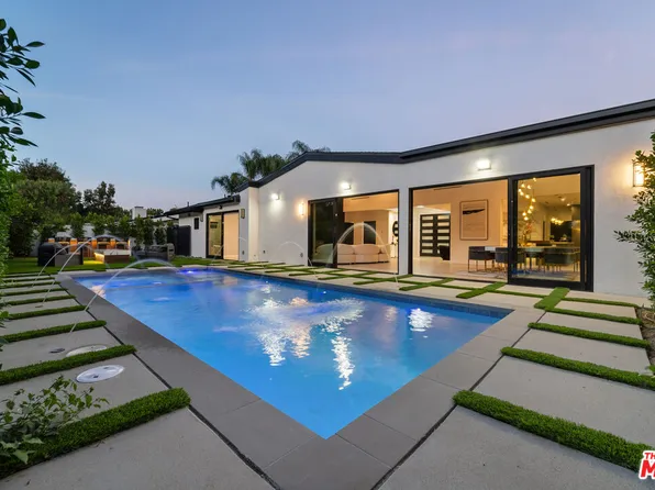 5301 Crebs Ave #1-2, Tarzana, CA 91356