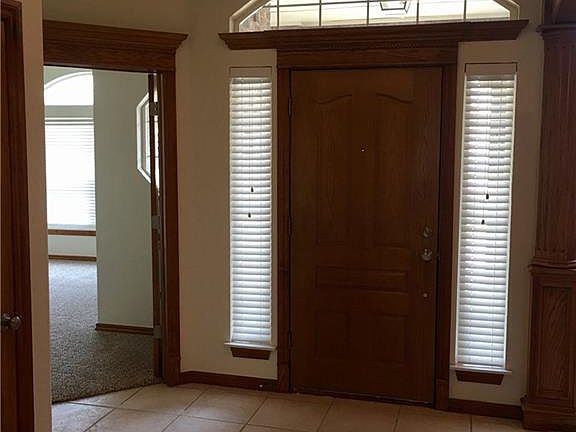 3rd image of 13005 Peregrine Dr