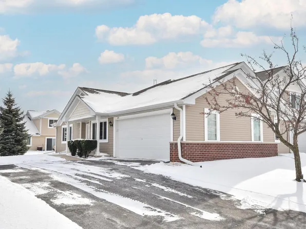 879 Cumberland LANE, Port Washington, WI 53074
