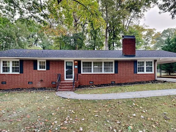 600 Bridle Path Trl, Gastonia, NC 28054