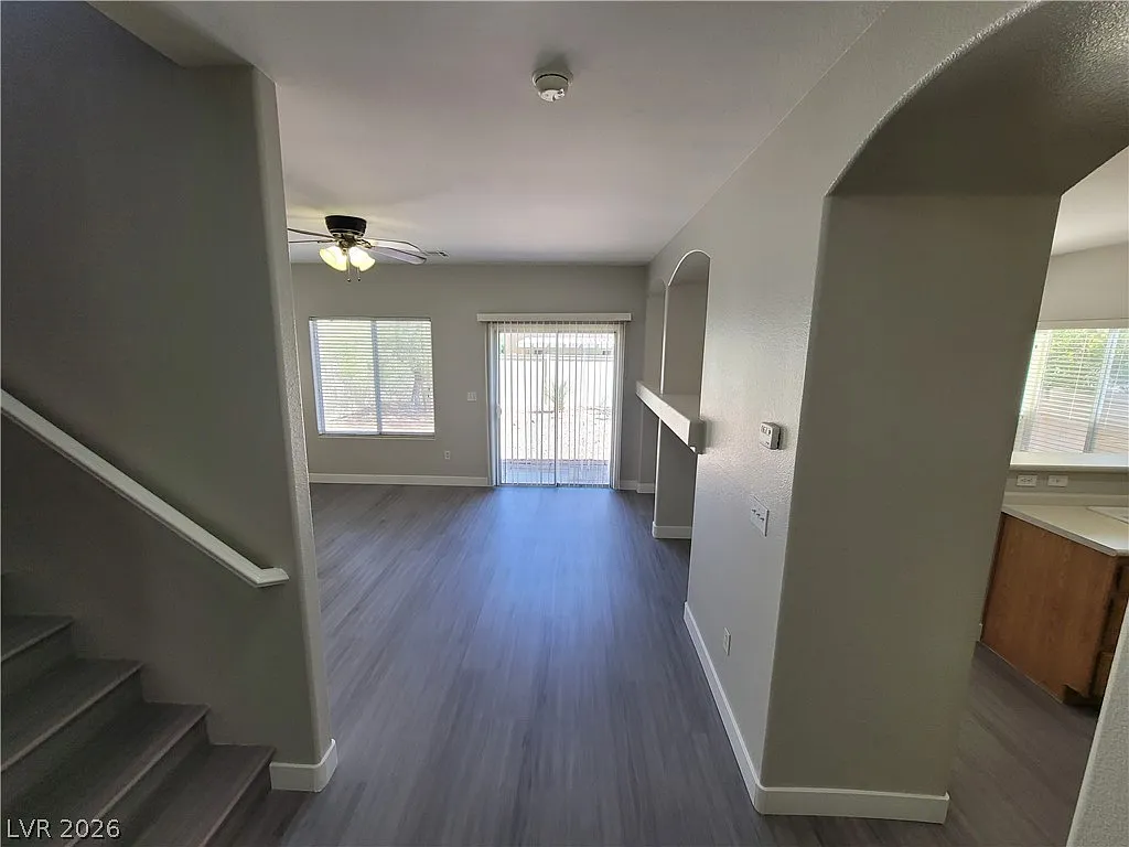 Building Photo - 5588 Fewkes Canyon Ct