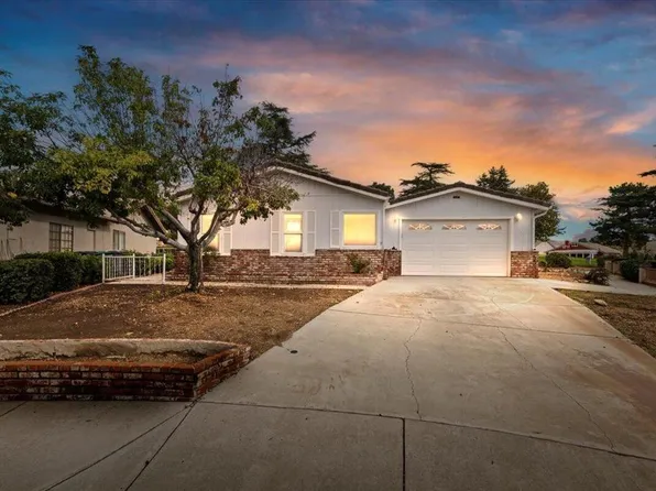 40944 Lincoln Pl, Cherry Valley, CA 92223
