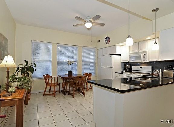 3rd image of 4502 N Magnolia Ave #2N