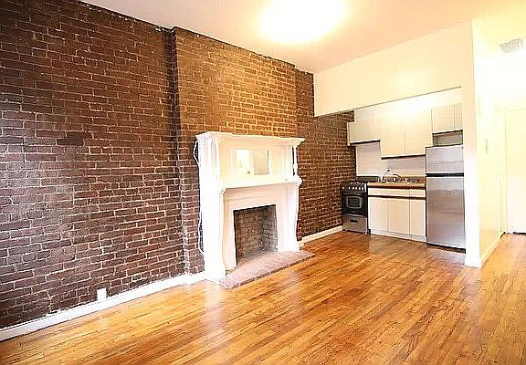 4th image of 56 W 76th St APT 4R