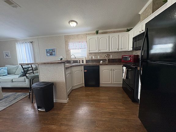 3rd image of 56 Moonwind Dr #56
